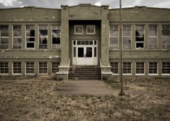 Community Advocacy Against Lead Paint: Mobilizing for Safer Living Environments