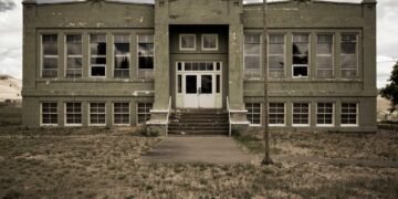 Community Advocacy Against Lead Paint: Mobilizing for Safer Living Environments