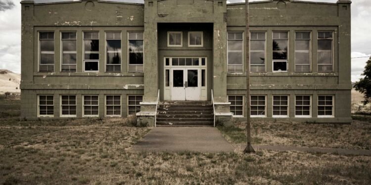 Community Advocacy Against Lead Paint: Mobilizing for Safer Living Environments