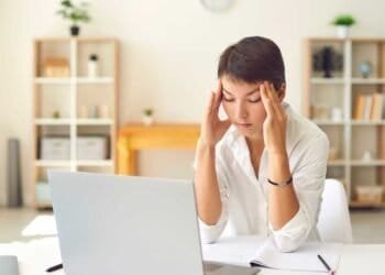 Expert Insights: Doctors and Scientists on the Mold-Chronic Fatigue Connection