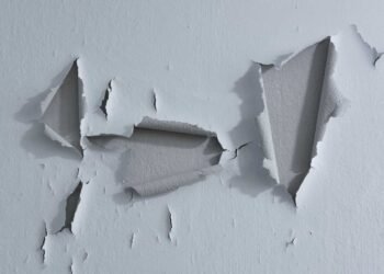 Lead Paint Hazards: How to Renovate Safely and Responsibly