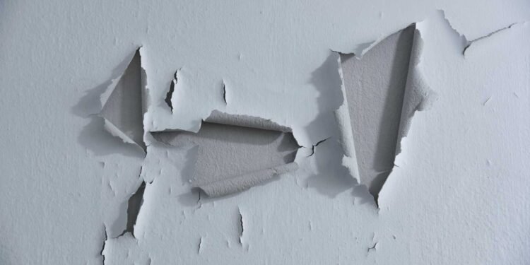 Lead Paint Hazards: How to Renovate Safely and Responsibly