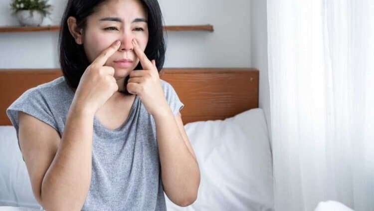 Sinusitis from Mold: Symptoms, Diagnosis, and Treatment Options