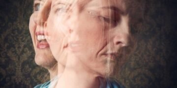 Could Mold be Causing or Aggravating Your Mood Swings?